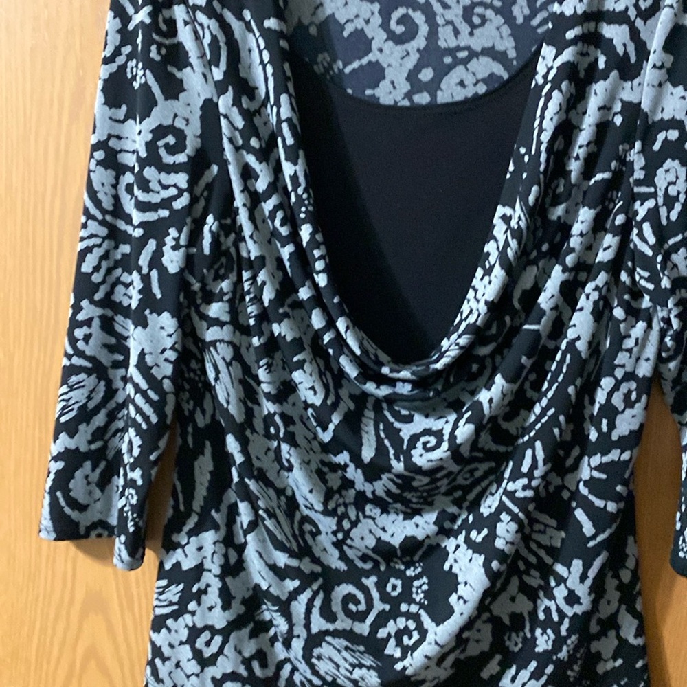 Black and gray top